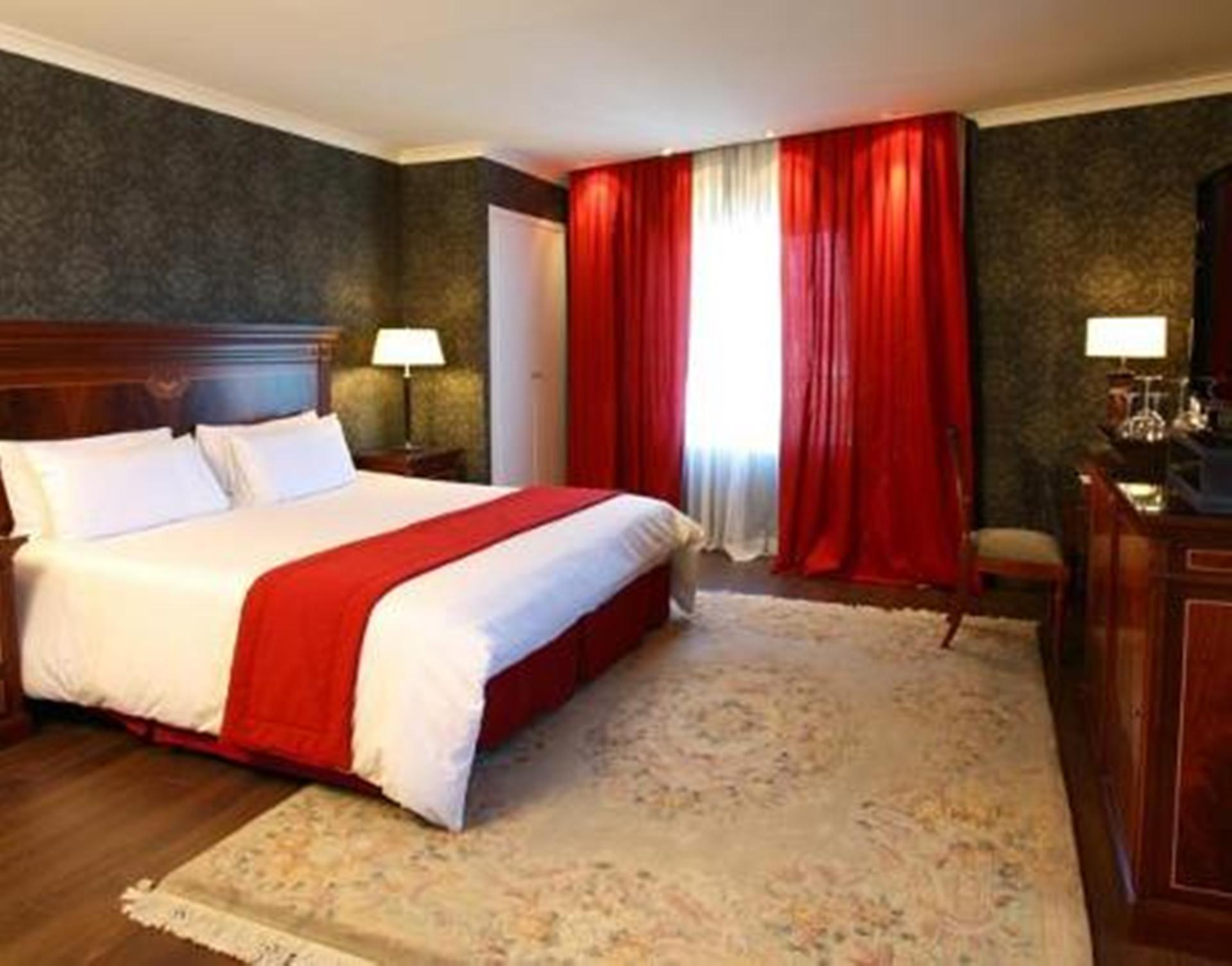 فندق ديبلوماتيك ميندوزا المظهر الخارجي الصورة A bedroom
